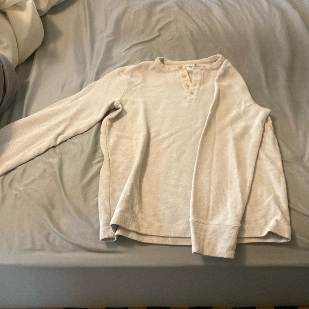 Men’s Medium checkered flannel Henley long sleeve